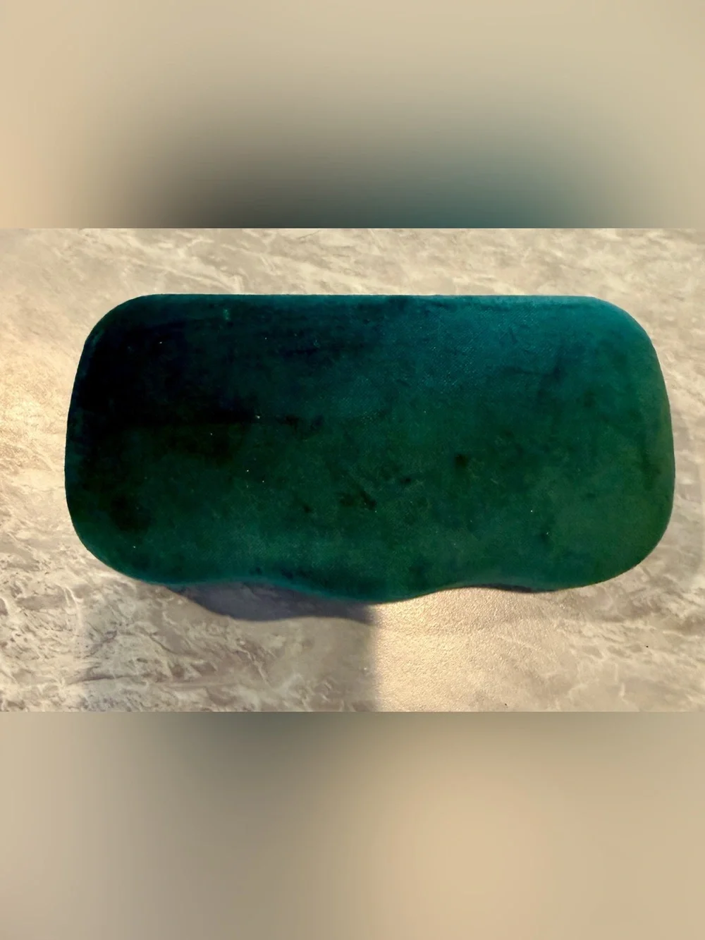 Gucci Authentic Velvet Green Clam Shell Hard Case Eyeglass Eyewear & Sunglasses